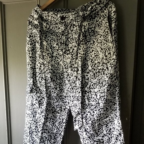 Women's  pant - Picture 1 of 3